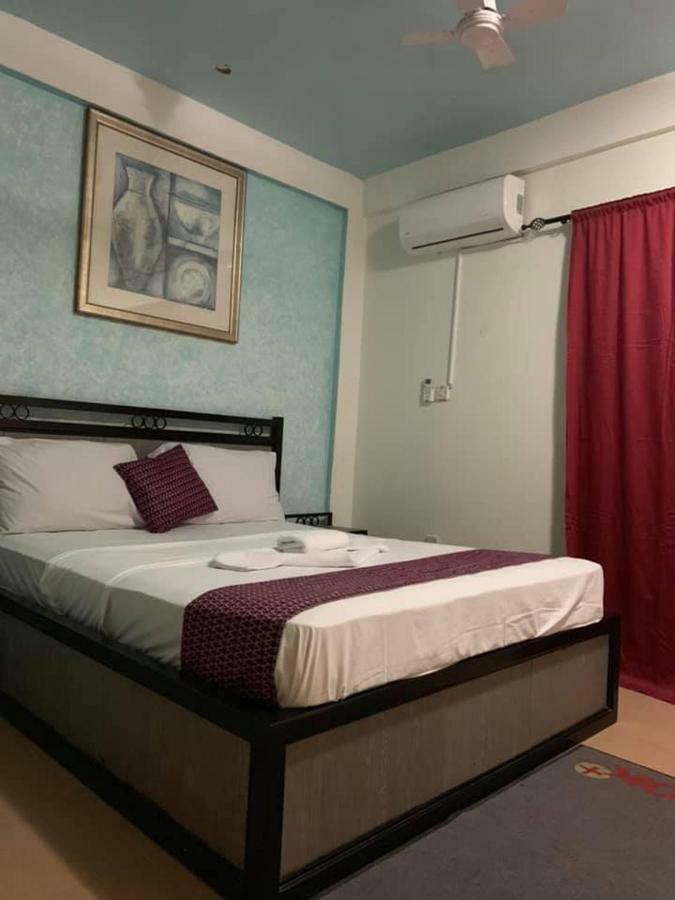 Vlv International Guest House Kololi Exterior photo